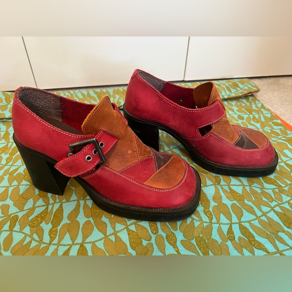 Hype brand 70s style shoes. Only worn once. Patchwork leather. Super cute!